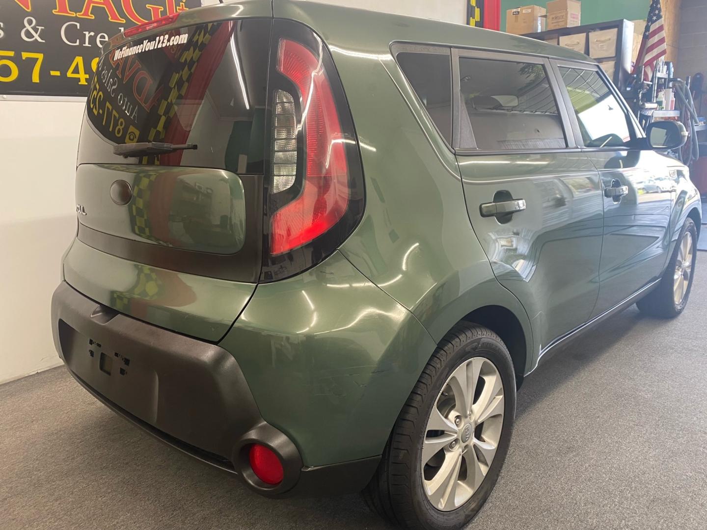 2014 Green /Gray Kia Soul (KNDJP3A57E7) , located at 533 S West End Blvd., Quakertown, PA, 18951, (877) 257-4995, 40.343994, -75.303604 - INCLUDED IN THE SALE PRICE OF EVERY VEHICLE: 48 Hour Money Back Guarantee 6 Month - 6,000 Mile Warranty Brand New PA State Inspection & Emission $10 Oil Changes for the Life of the Loan Complete CARFAX - Photo#3